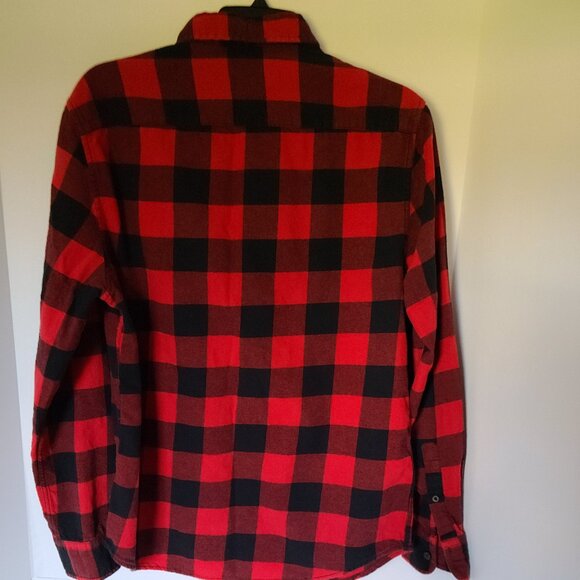 AEROPOSTALE WOMEN'S LONG SLEEVE RED /BLACK "BUFFALO PLAID" FLANNEL SIZE MEDIUM - Picture 5 of 6